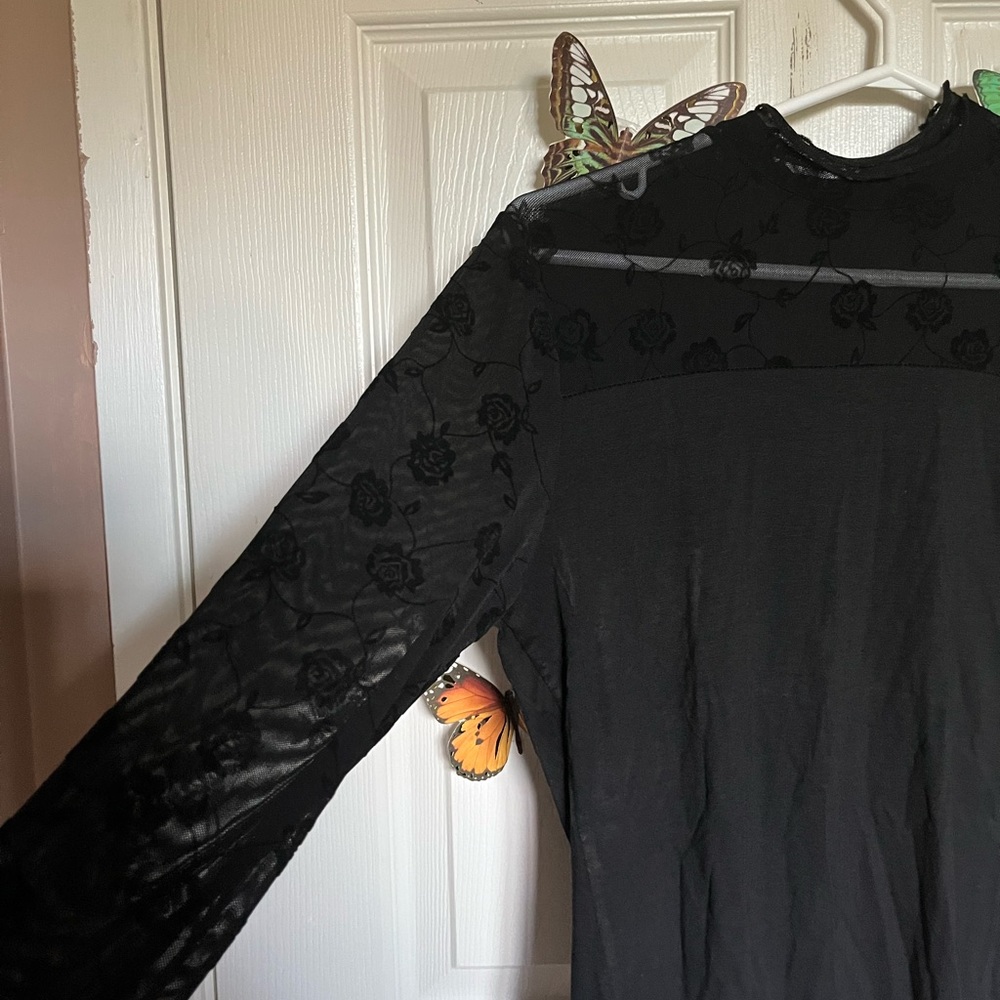 Black Mesh ROSE long-sleeve🥀